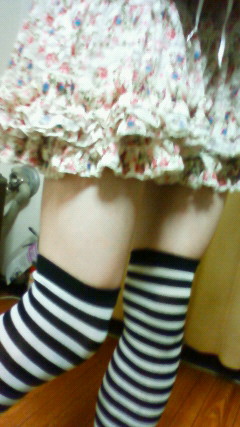 ��y�V